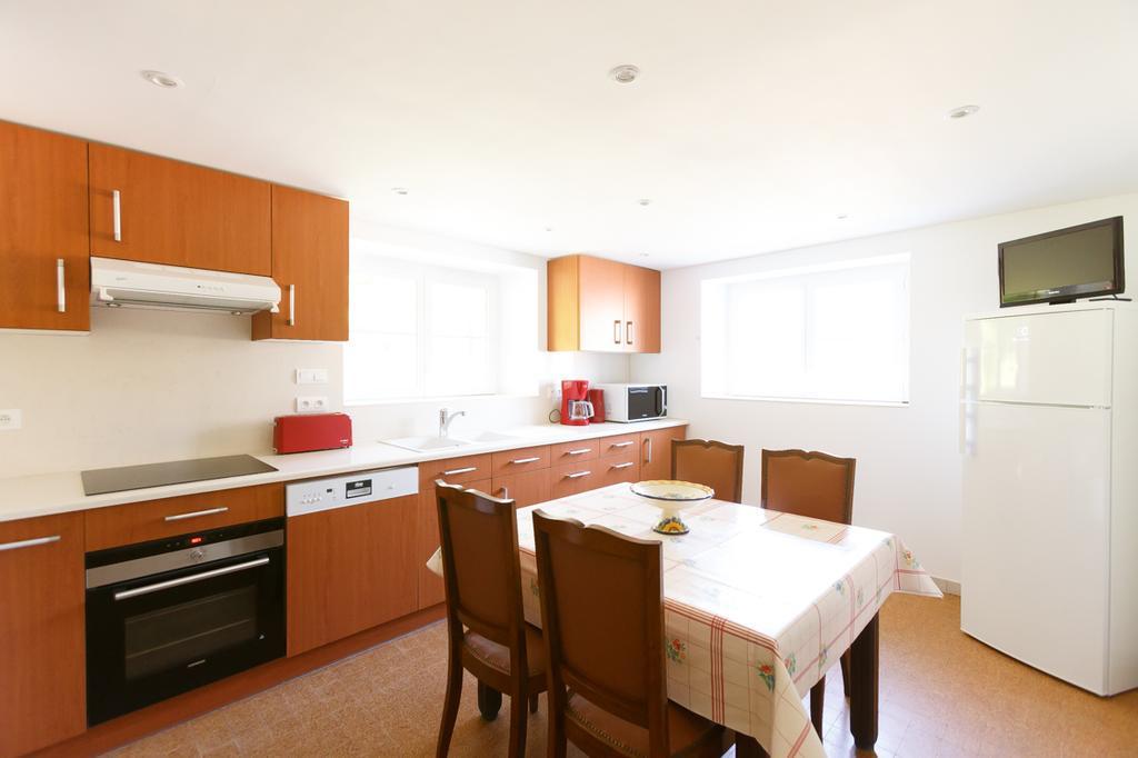 Salies-de-Béarn Appartements - Chez Alice מראה חיצוני תמונה
