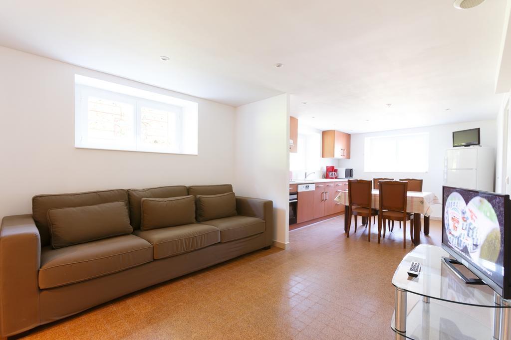 Salies-de-Béarn Appartements - Chez Alice מראה חיצוני תמונה