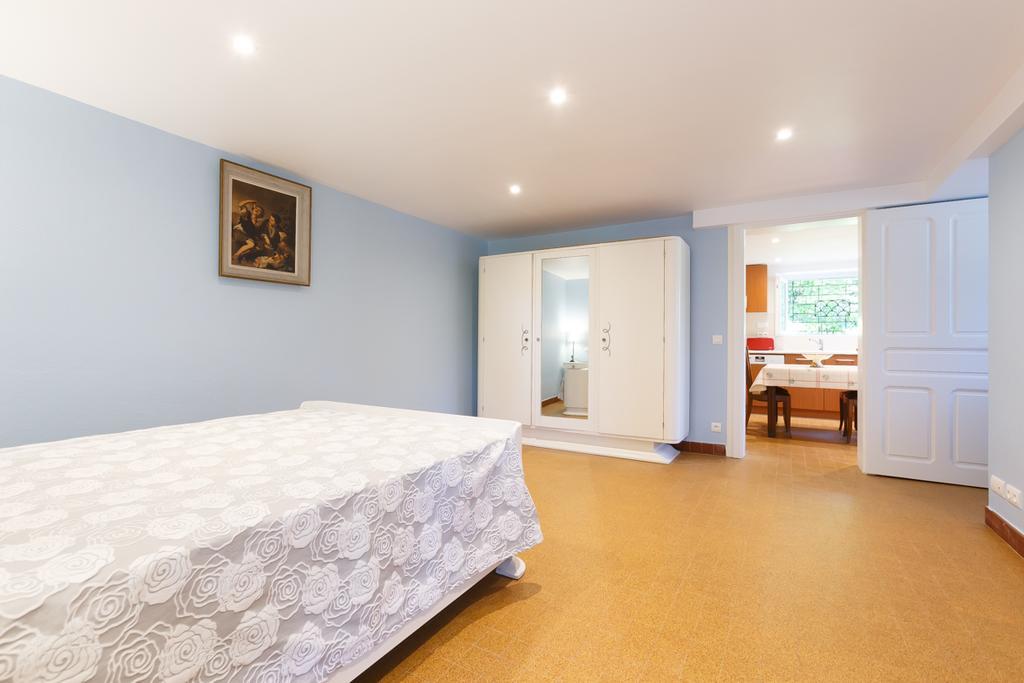 Salies-de-Béarn Appartements - Chez Alice מראה חיצוני תמונה